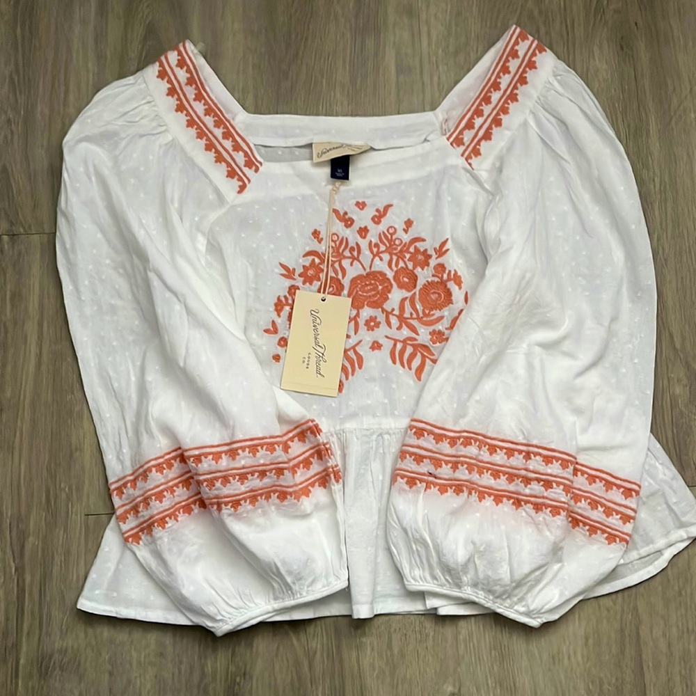 Embroidered blouse